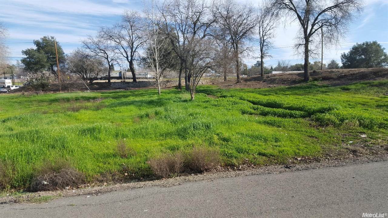 3720 Pine Street - Photo 1