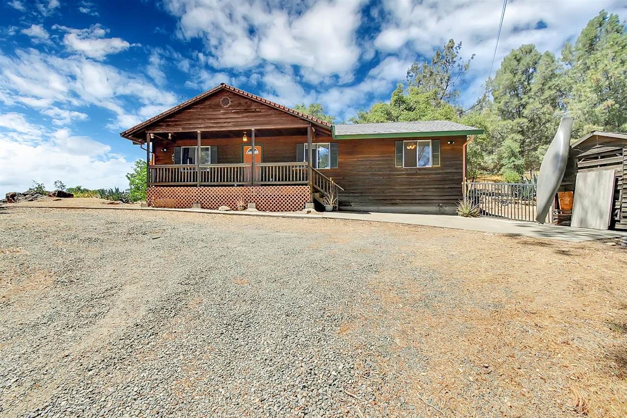 6941 Therese Trail - Photo 1