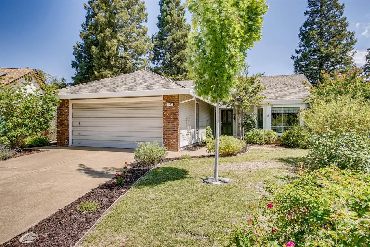 107 Davis Court - Photo 1