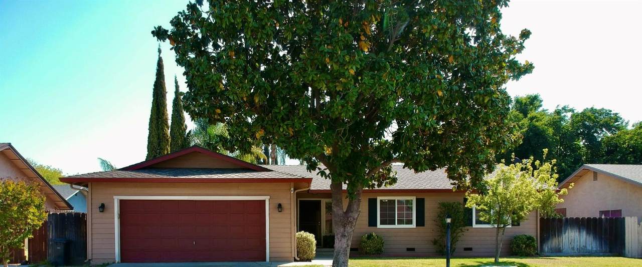 1440 Stallion Way - Photo 1