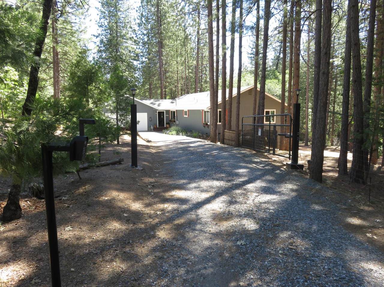 1792 Lily Gap Road - Photo 1