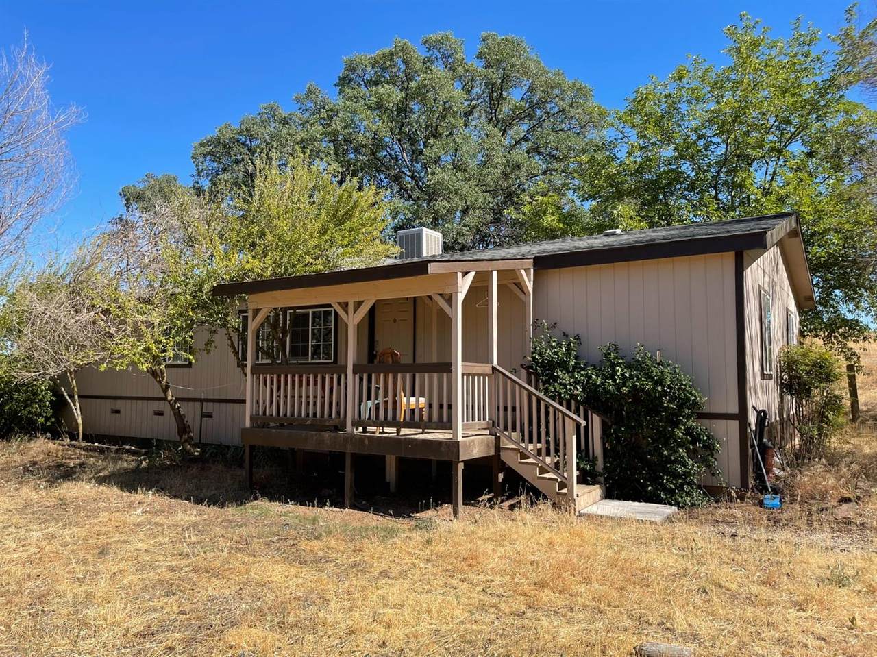 17257 Hooker Creek Road - Photo 1