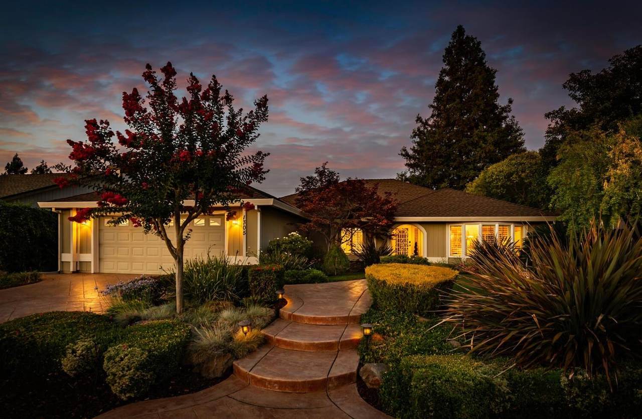 1305 Daisy Court - Photo 1