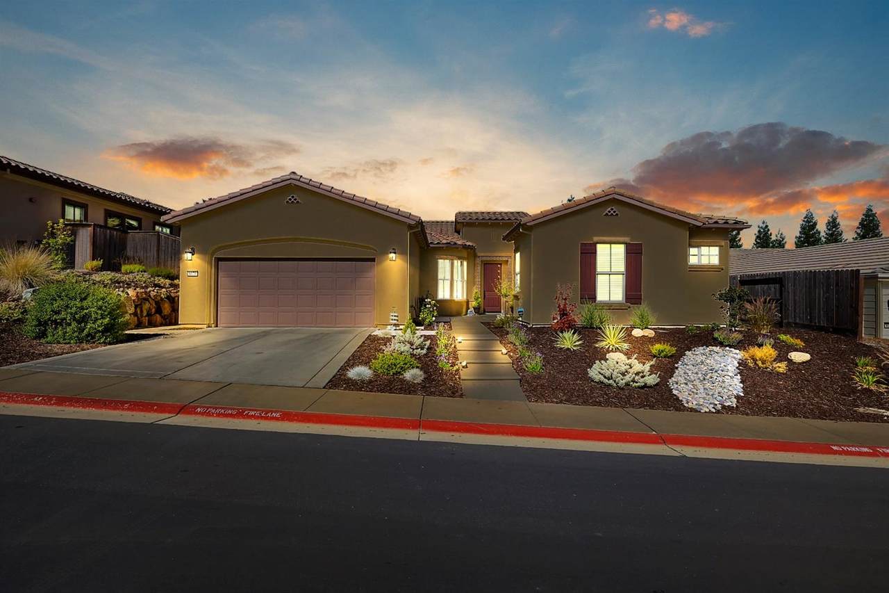 8070 Jura Place - Photo 1