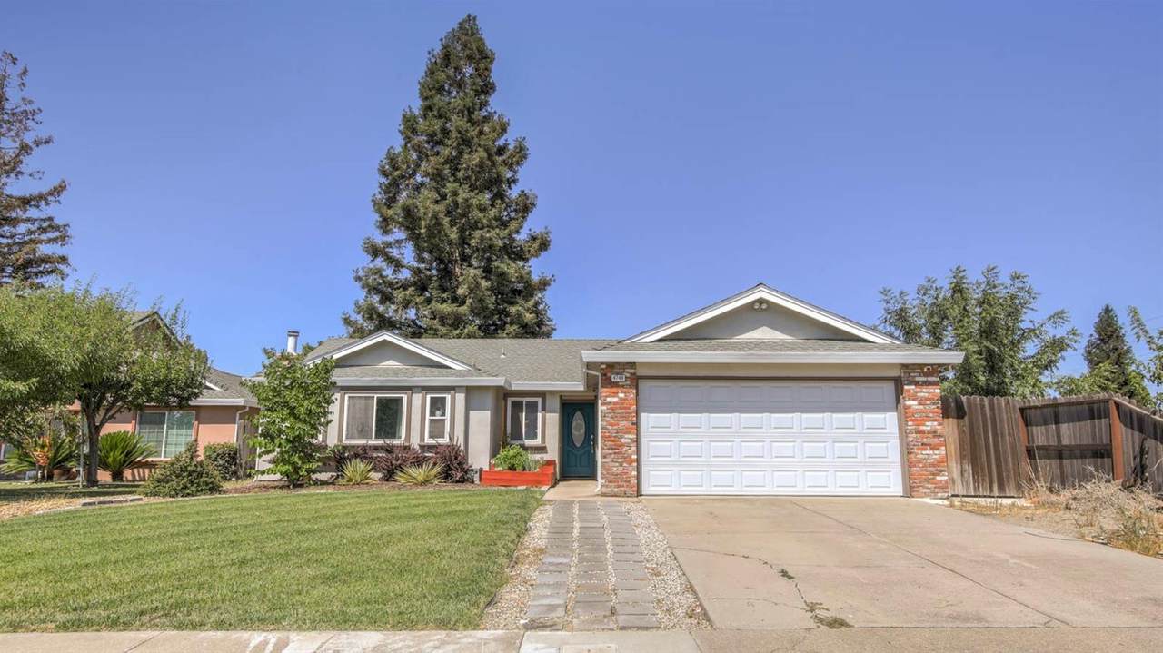 4749 Austin Street - Photo 1