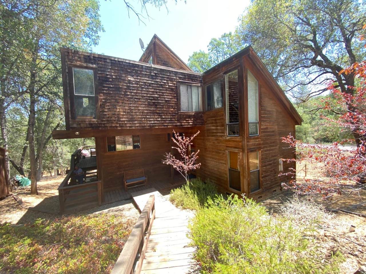 21096 Hillcroft Drive - Photo 1
