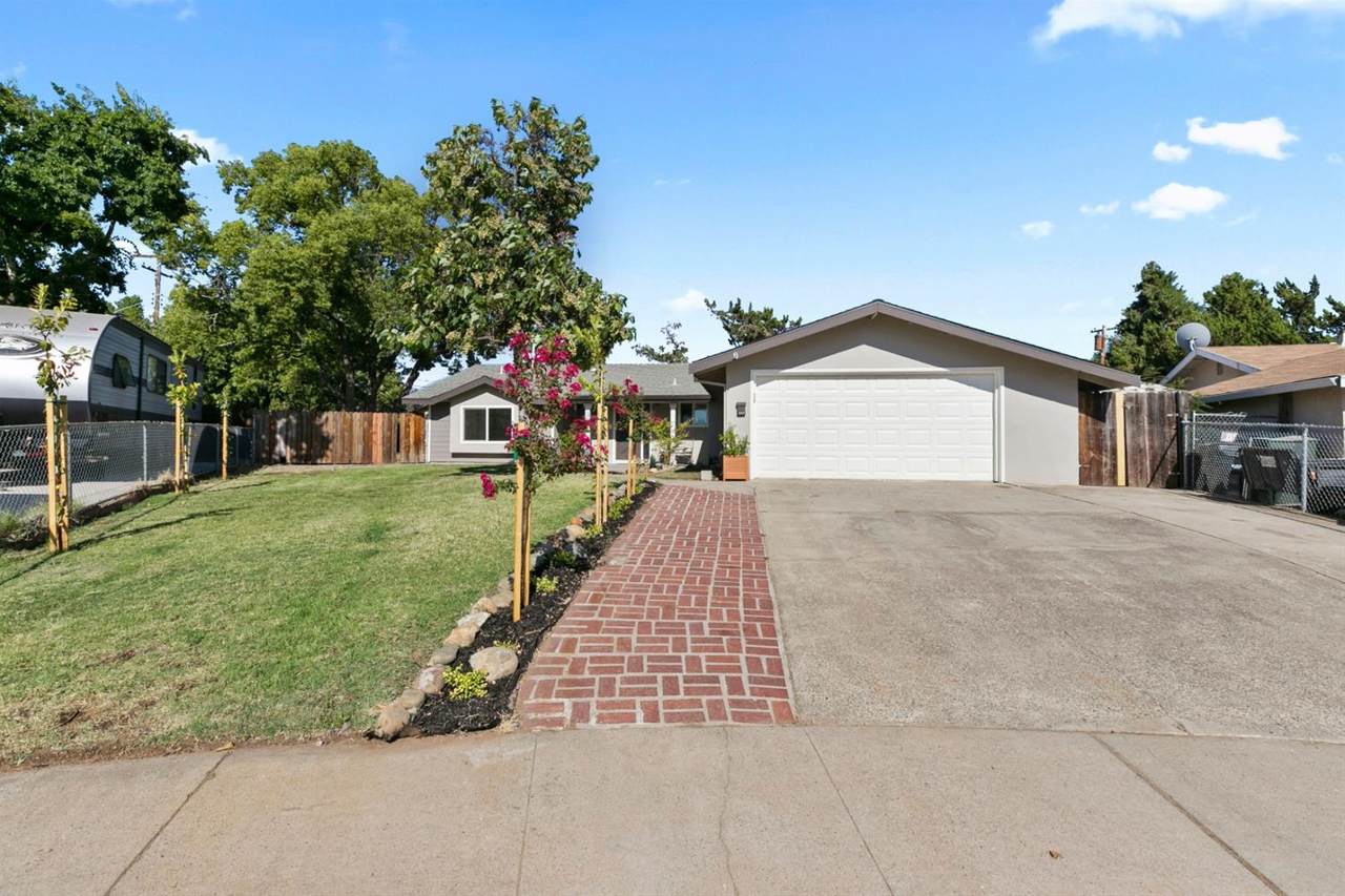 9523 Rock Court - Photo 1