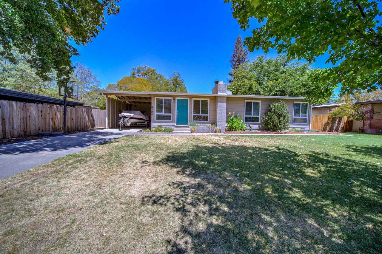 4825 Saint Lynn Lane - Photo 1