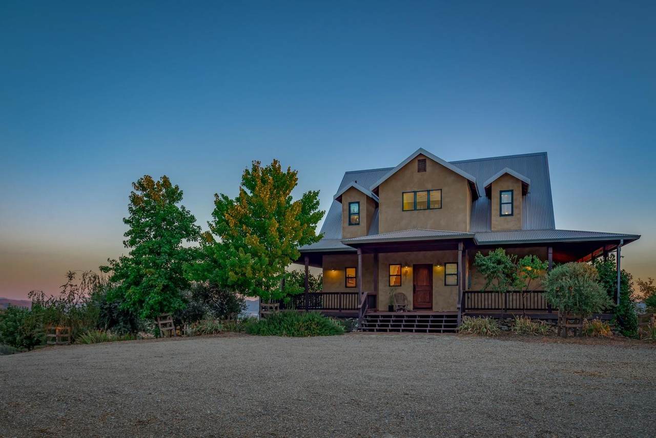 3630 Rainbow Way - Photo 1