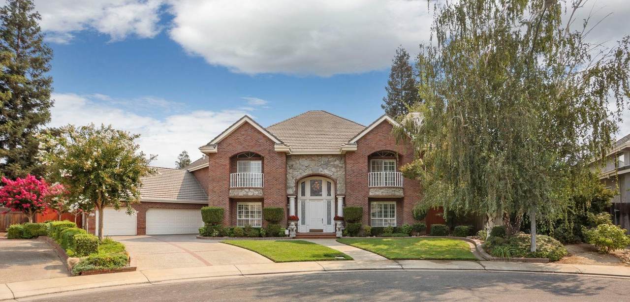 2437 Brittany Court - Photo 1