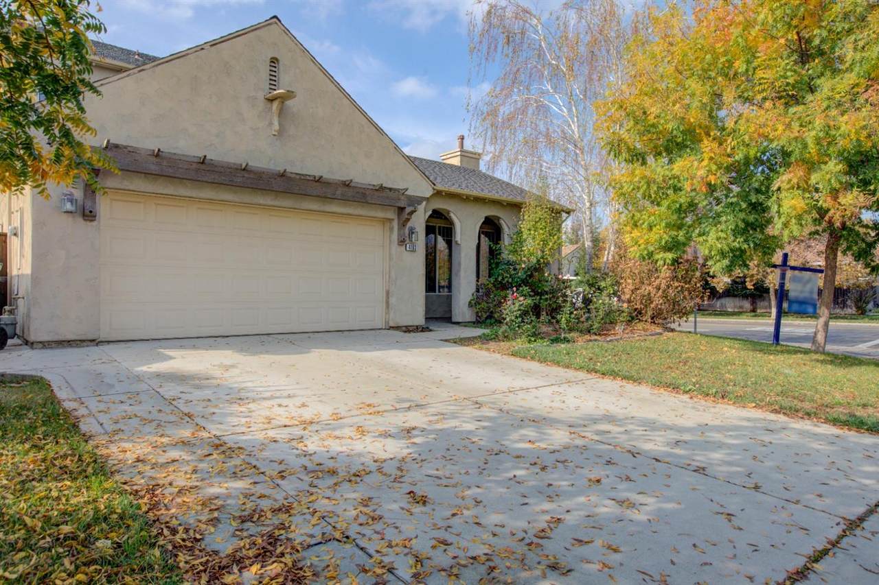 4193 Crowell Road - Photo 1