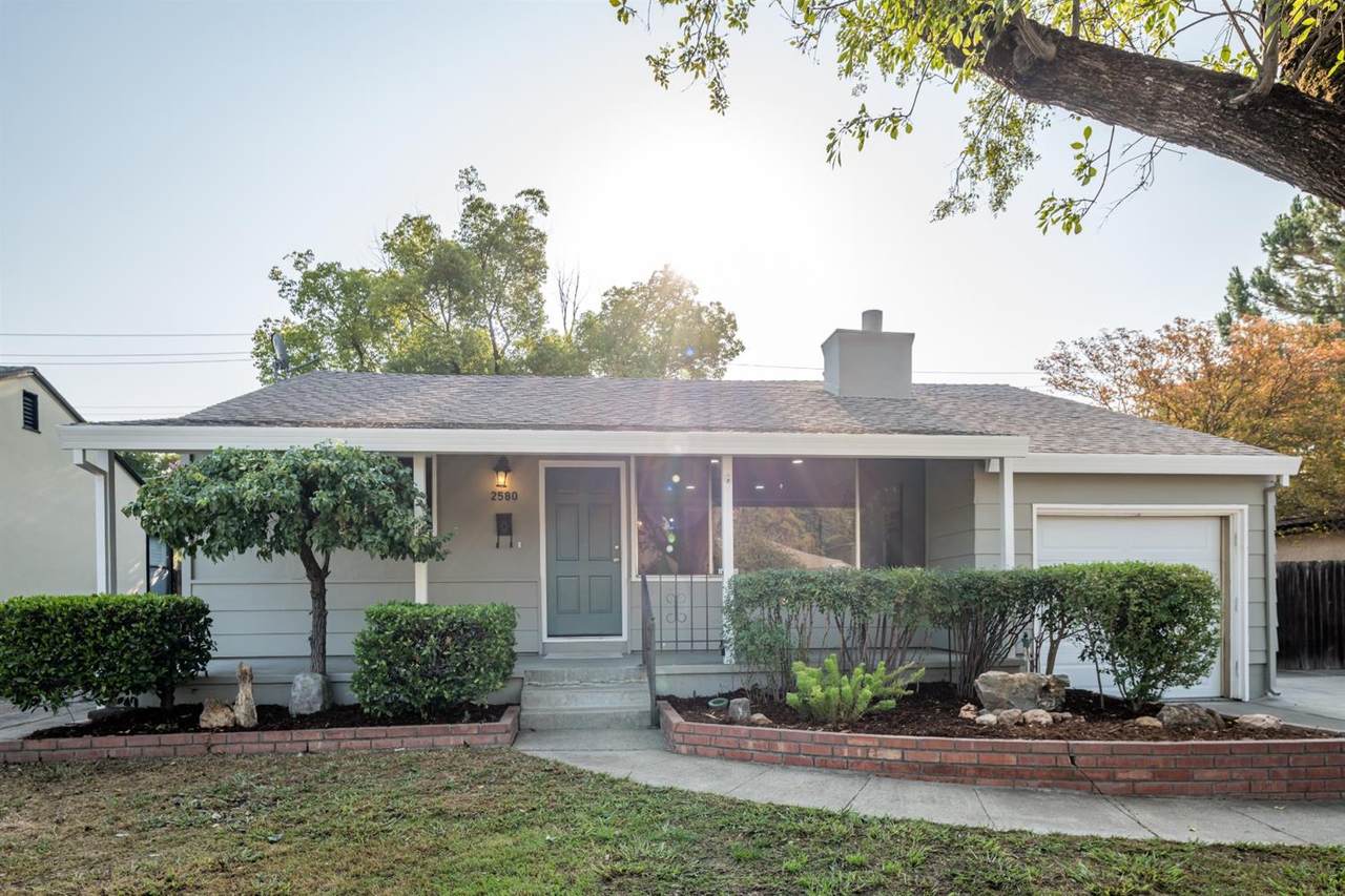2580 Watson Street - Photo 1