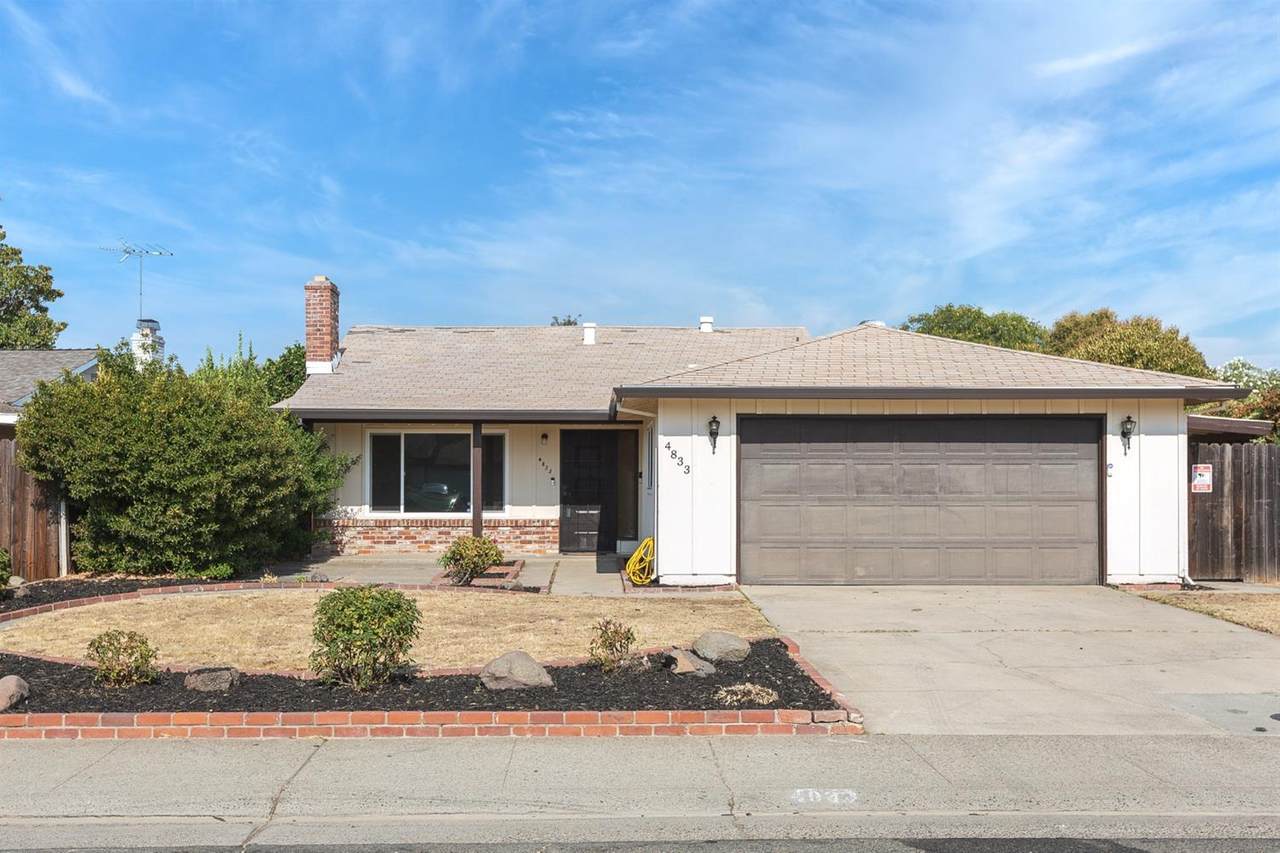 4833 Willowbrook Drive - Photo 1