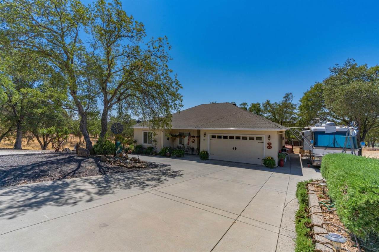 2888 Arrowhead Street - Photo 1