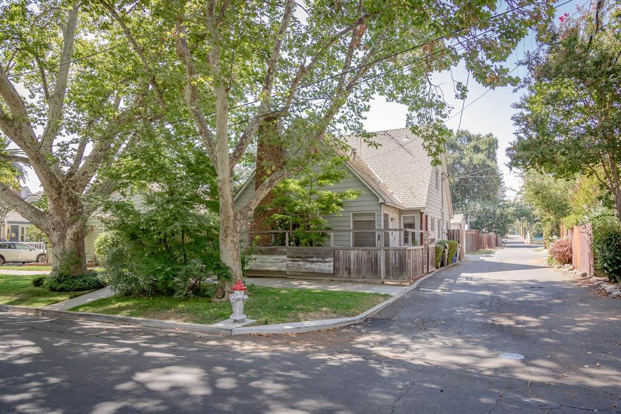 2216 23rd Street - Photo 1