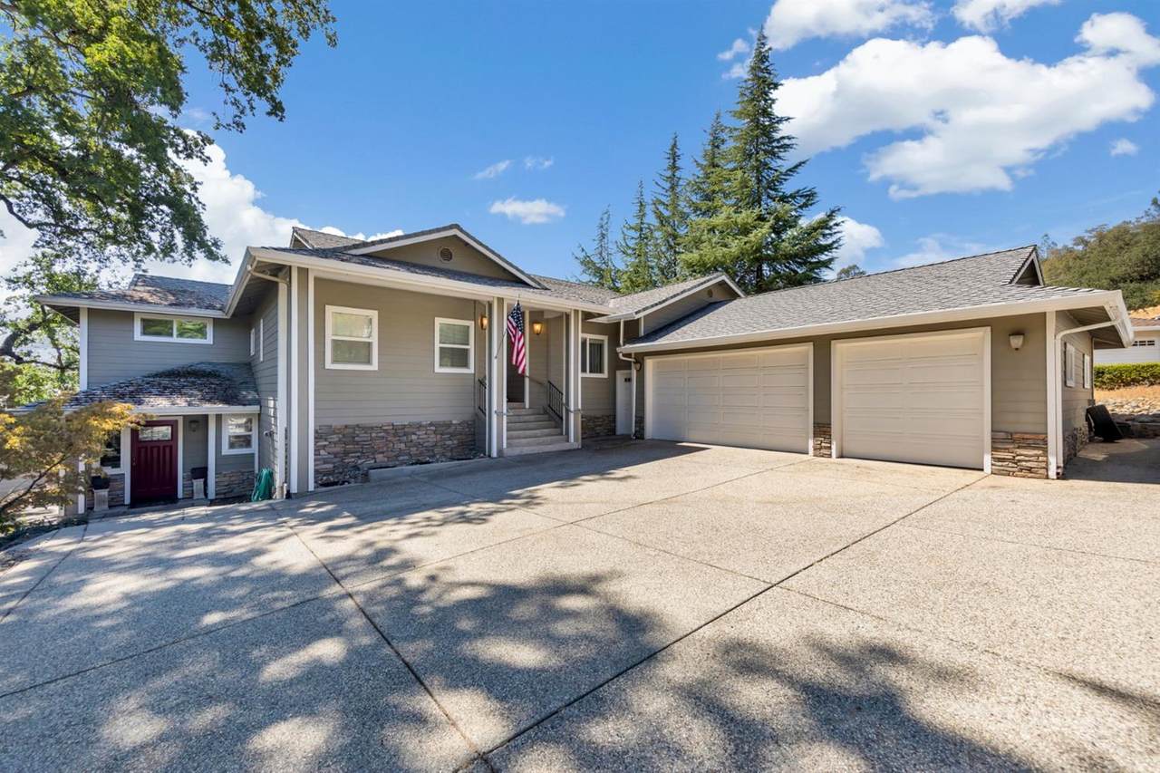 13715 Gold Country Drive - Photo 1