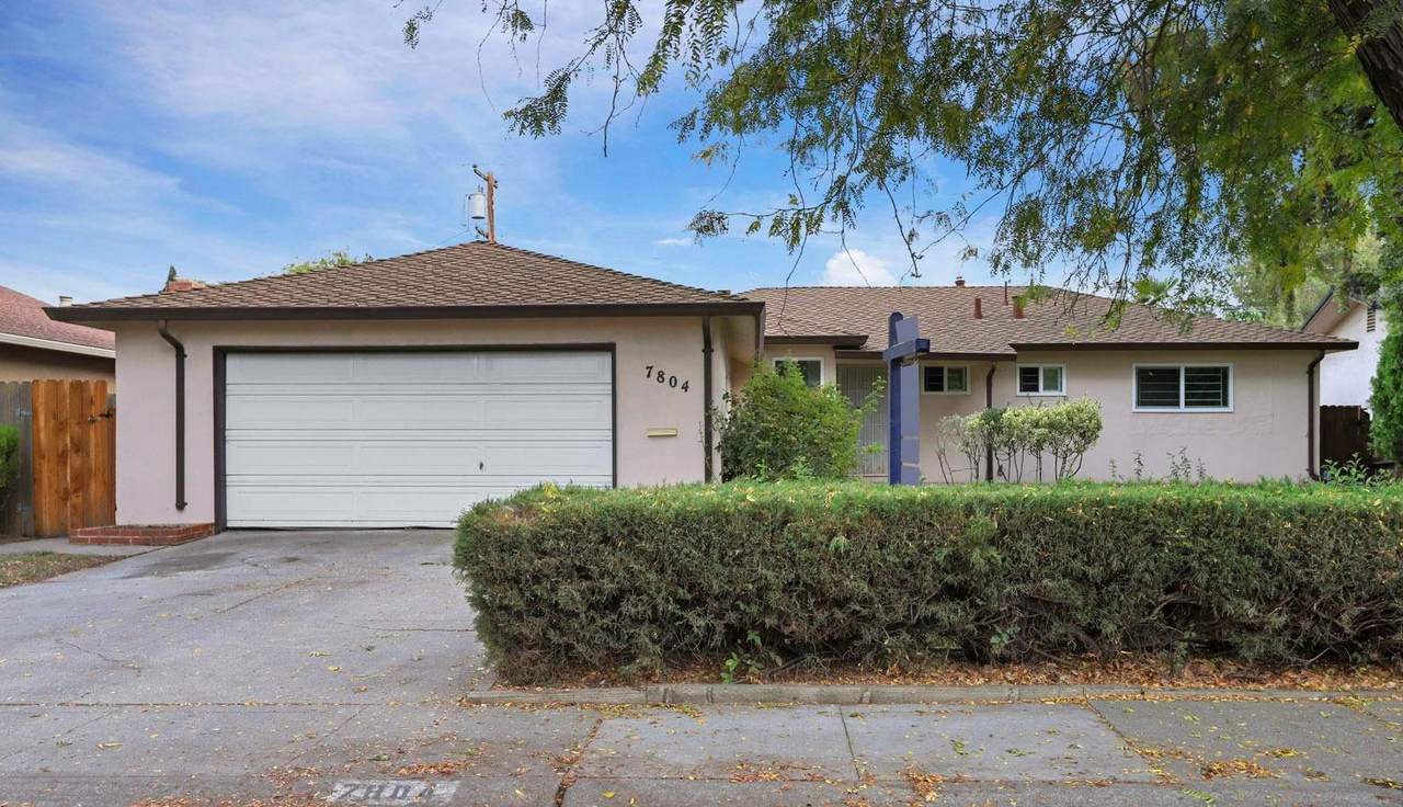 7804 Rosewood Drive - Photo 1