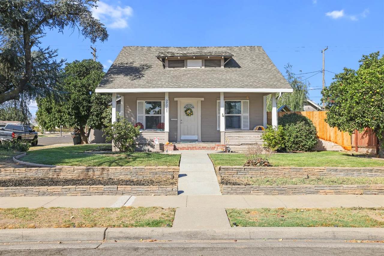 2561 2nd Street - Photo 1