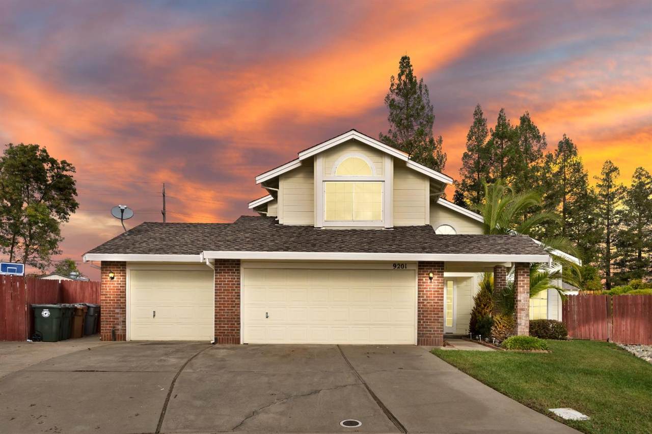 9201 Everett Court - Photo 1