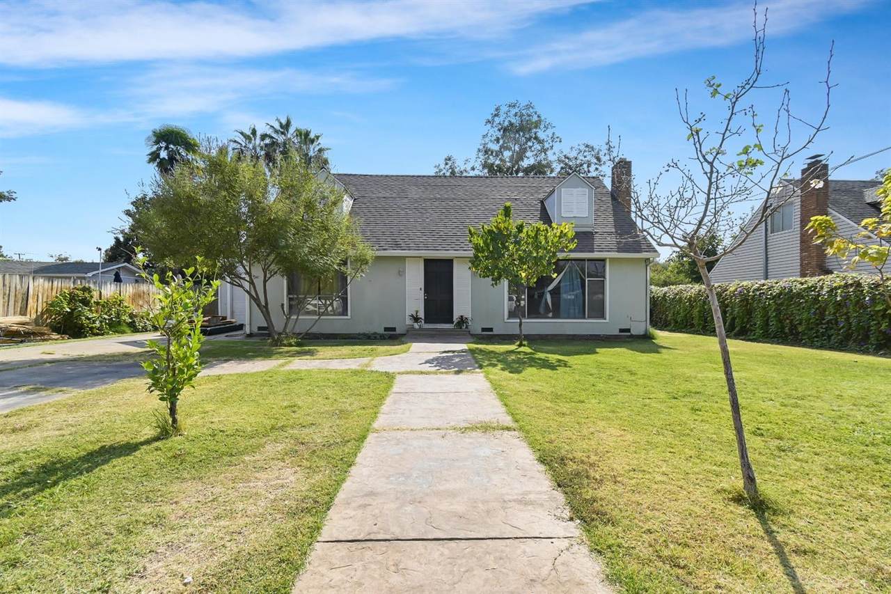 1026 Cornwell Avenue - Photo 1