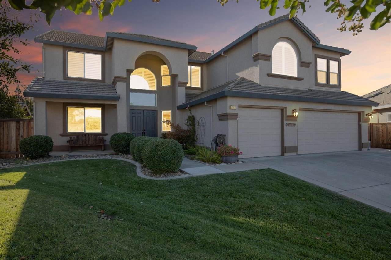 9692 Pasture Rose Court - Photo 1