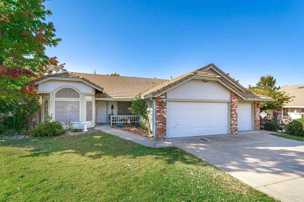 6412 Emerald Drive - Photo 1
