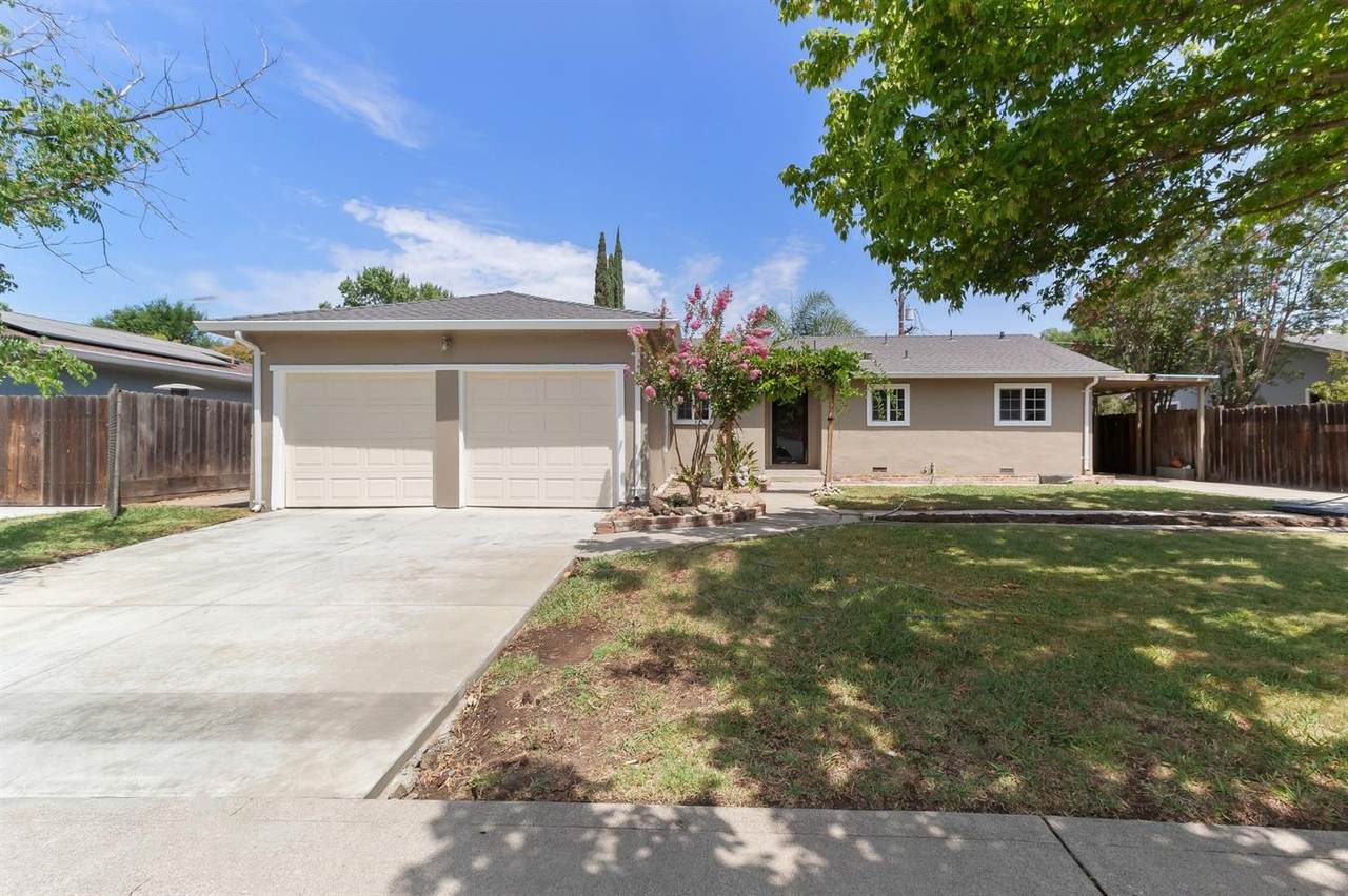 2033 San Luis Way - Photo 1
