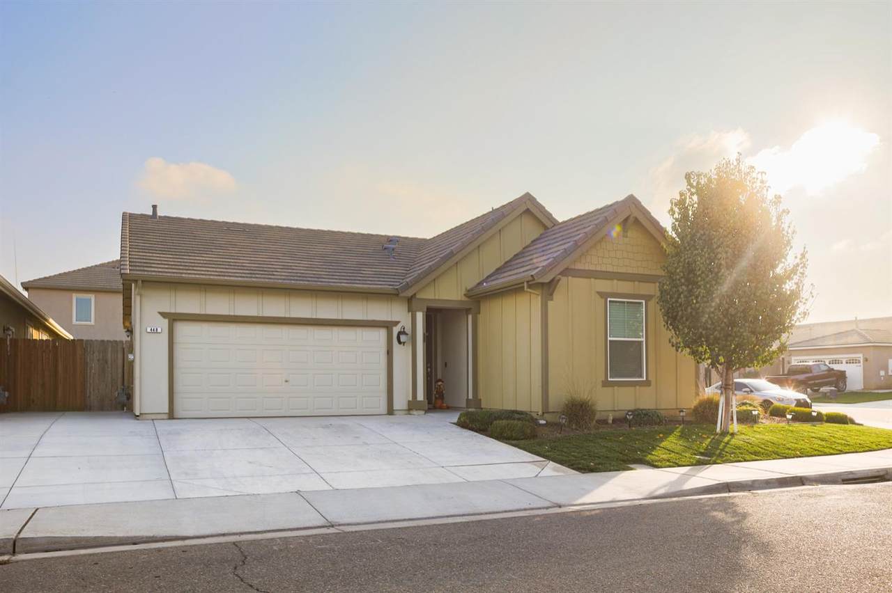 448 Northampton Way - Photo 1