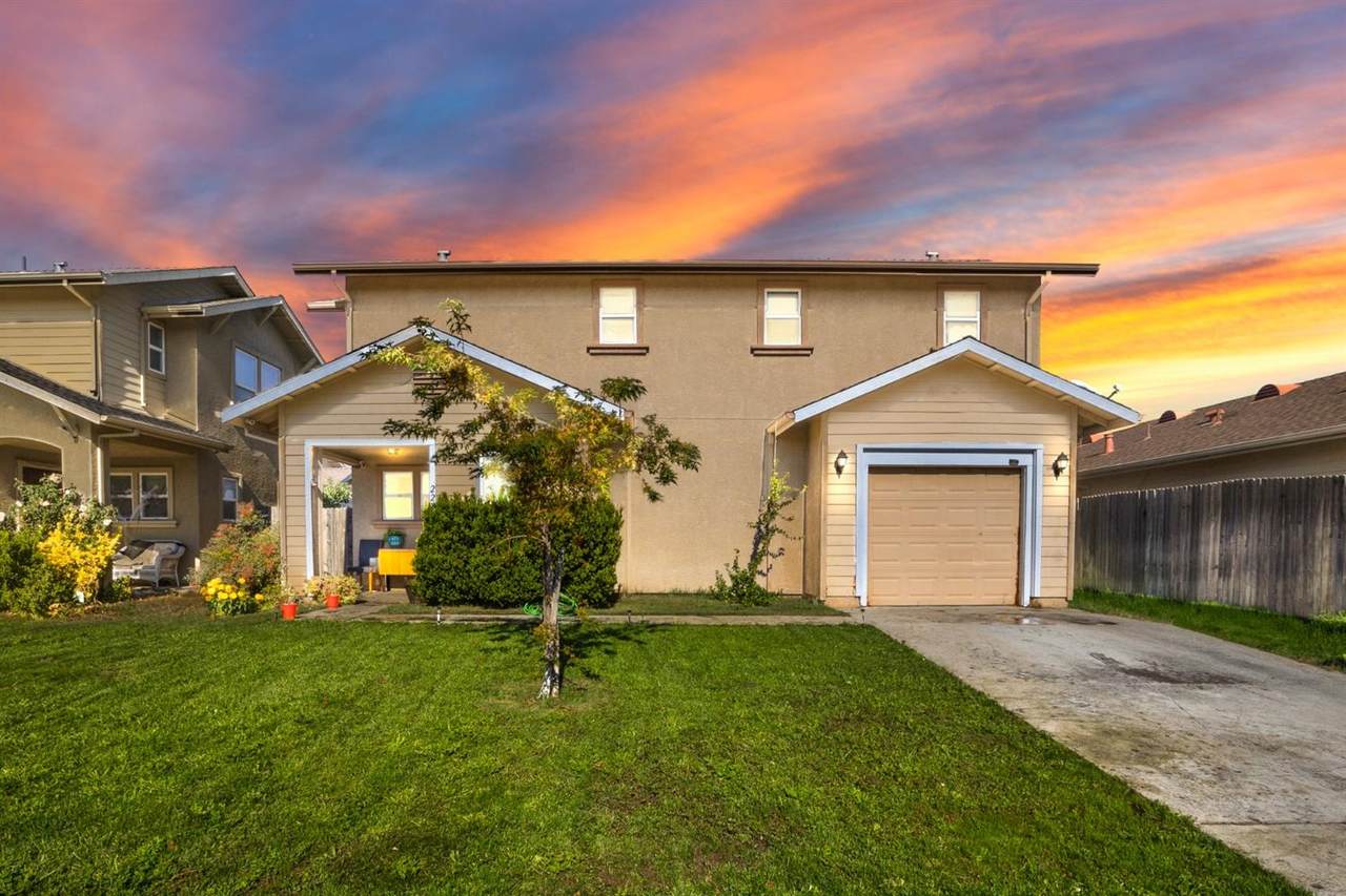 2221 Mogan Avenue - Photo 1