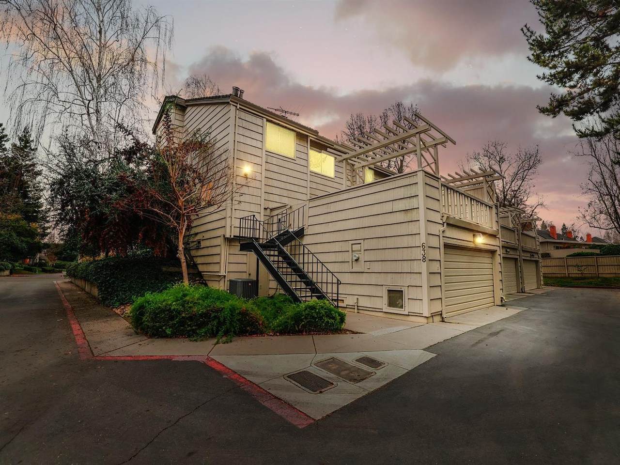 638 Commons Drive - Photo 1