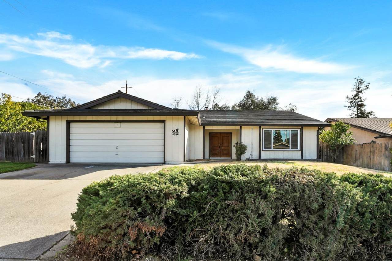 5621 Fairvale Way - Photo 1