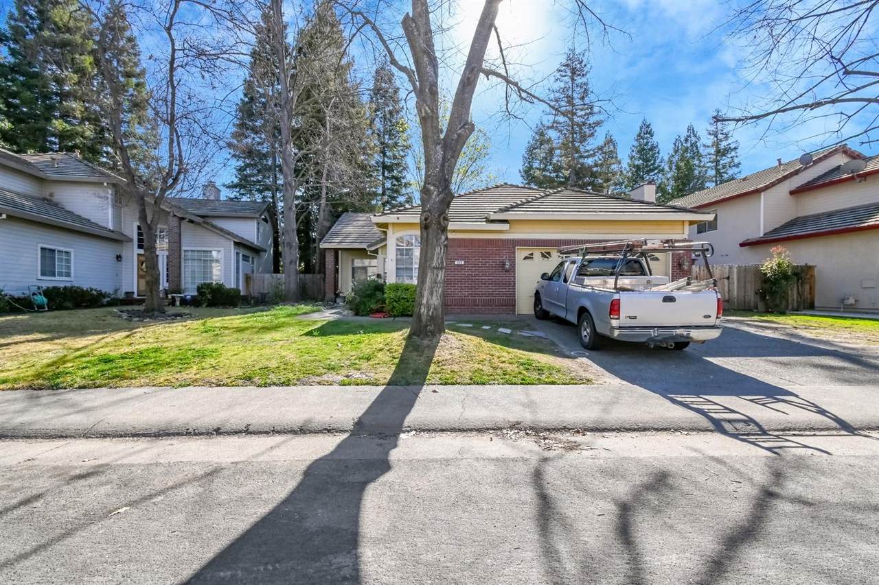 112 Ballast Way - Photo 1