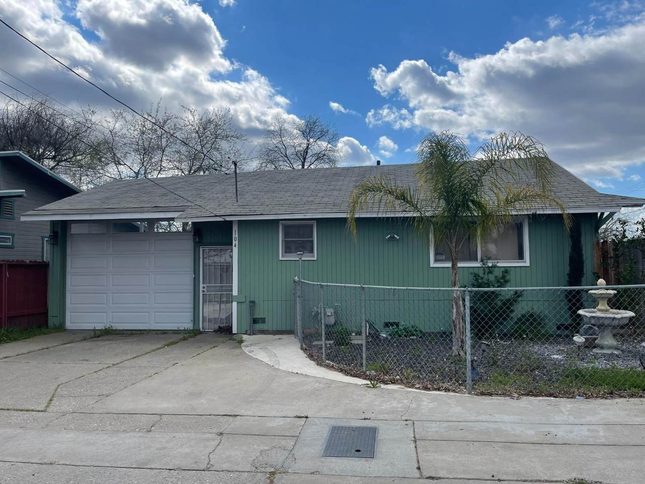 104 Nimitz Street - Photo 1