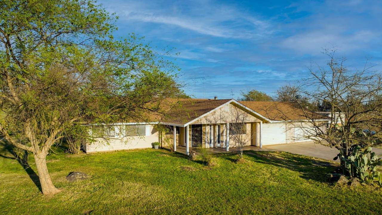 24442 Mcintire - Photo 1