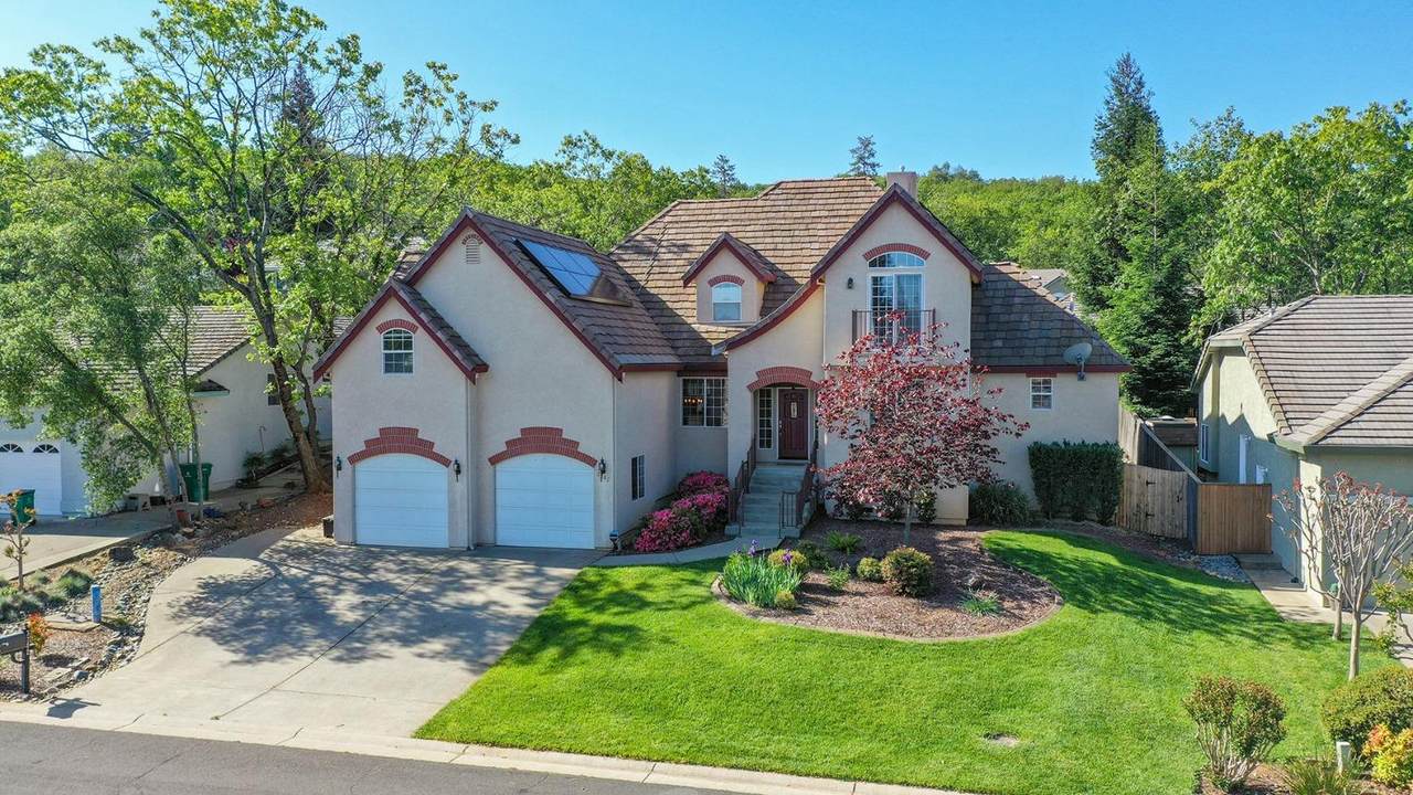 3282 Veld Way - Photo 1