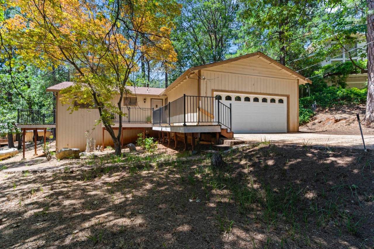 11144 Edward Drive - Photo 1