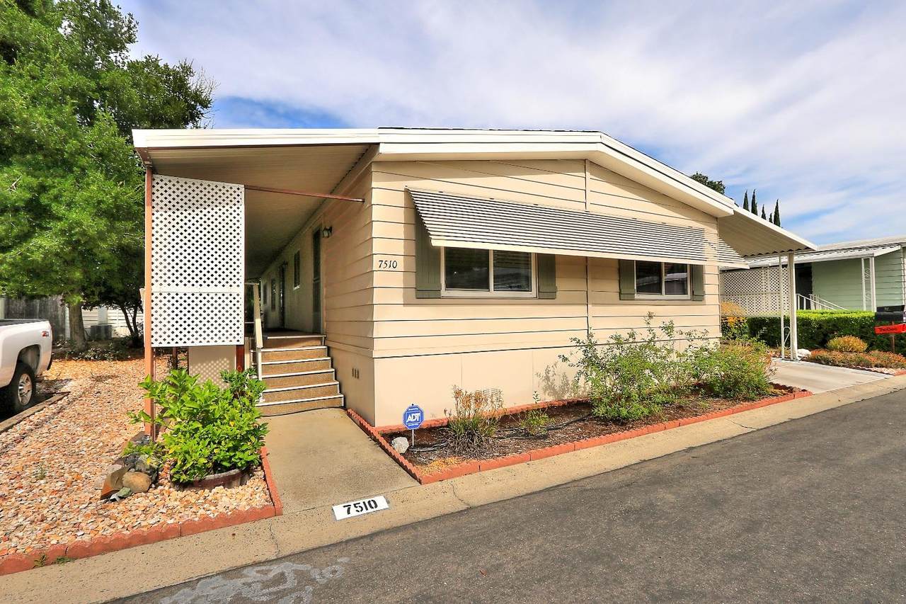 7510 Wood Duck Lane - Photo 1