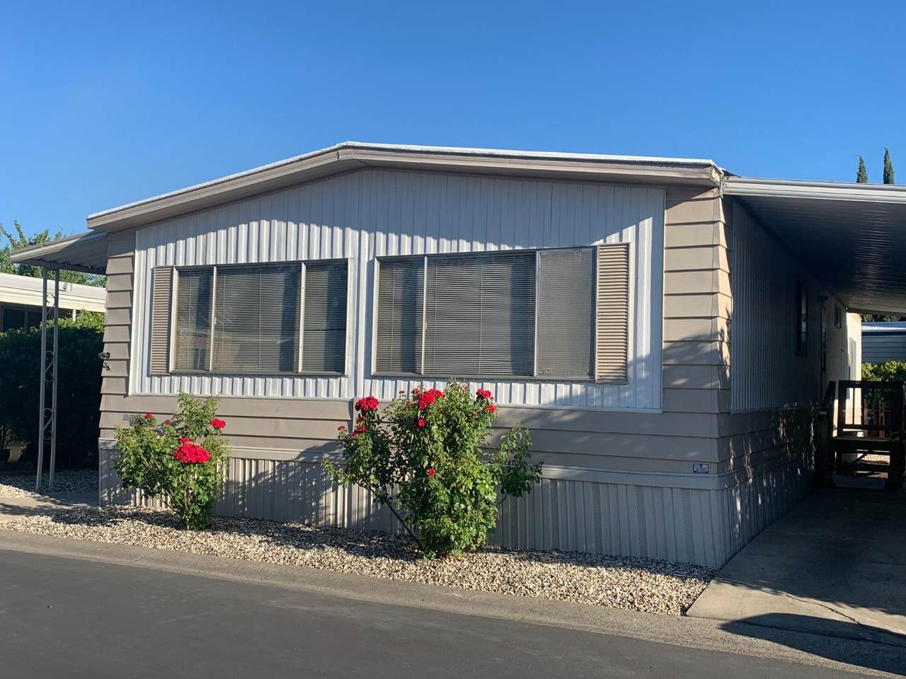 4906 Brookdale Drive - Photo 1