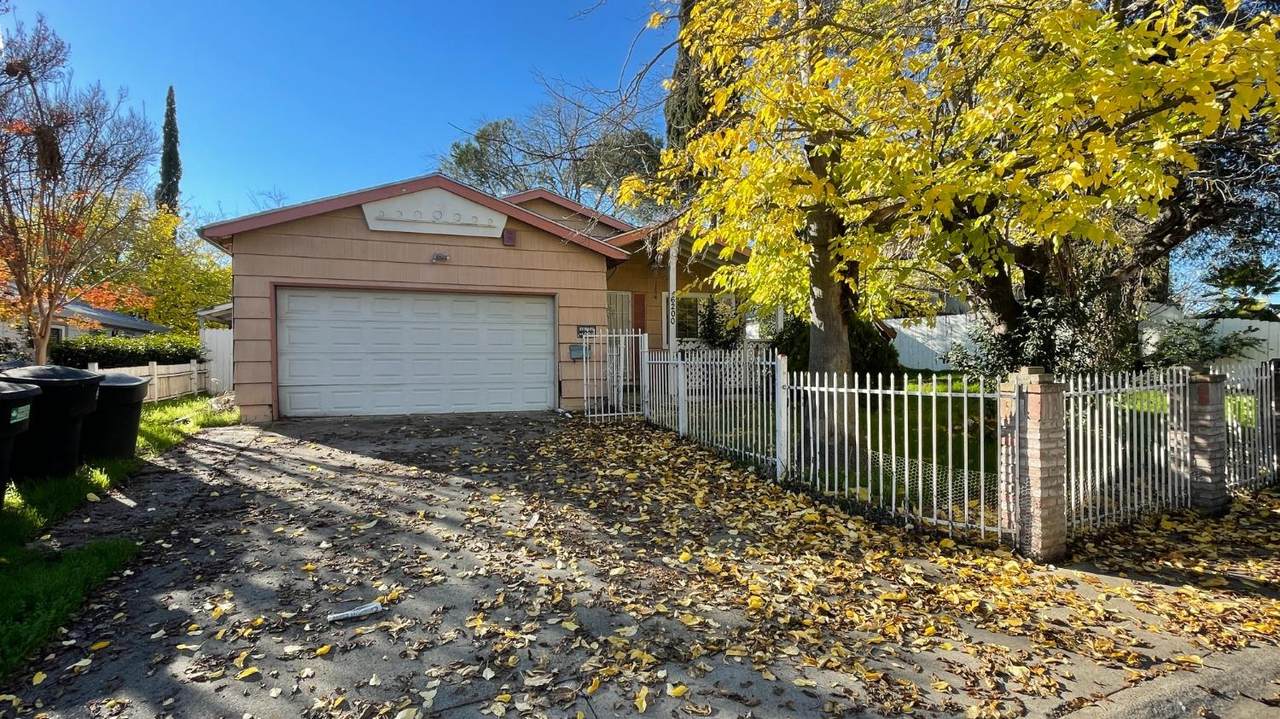 6200 Wildomar Way - Photo 1