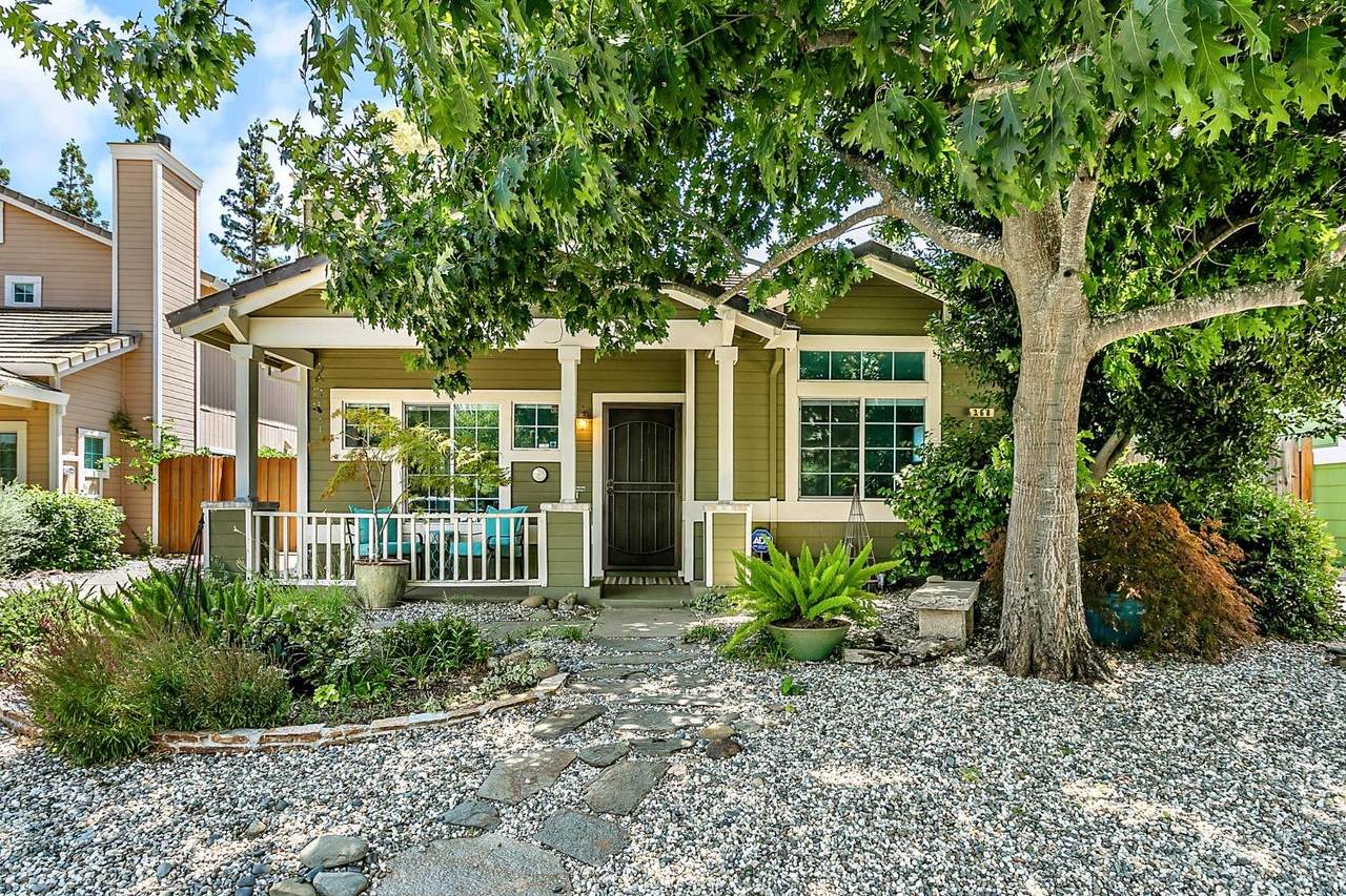 368 Parker Drive - Photo 1
