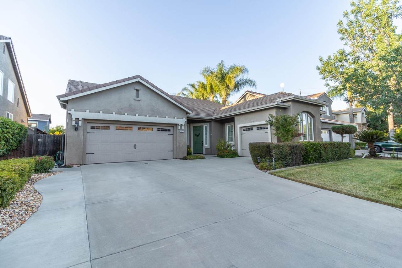 2213 Pan Shell Court - Photo 1