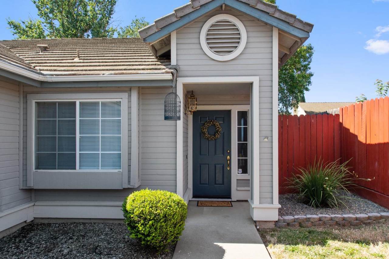 8271 Windwood Way - Photo 1