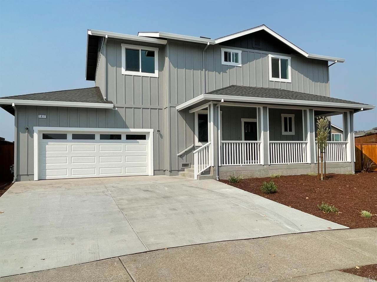 1417 Berwick Court - Photo 1
