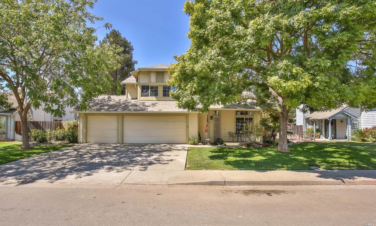 225 Bowen Lane - Photo 1