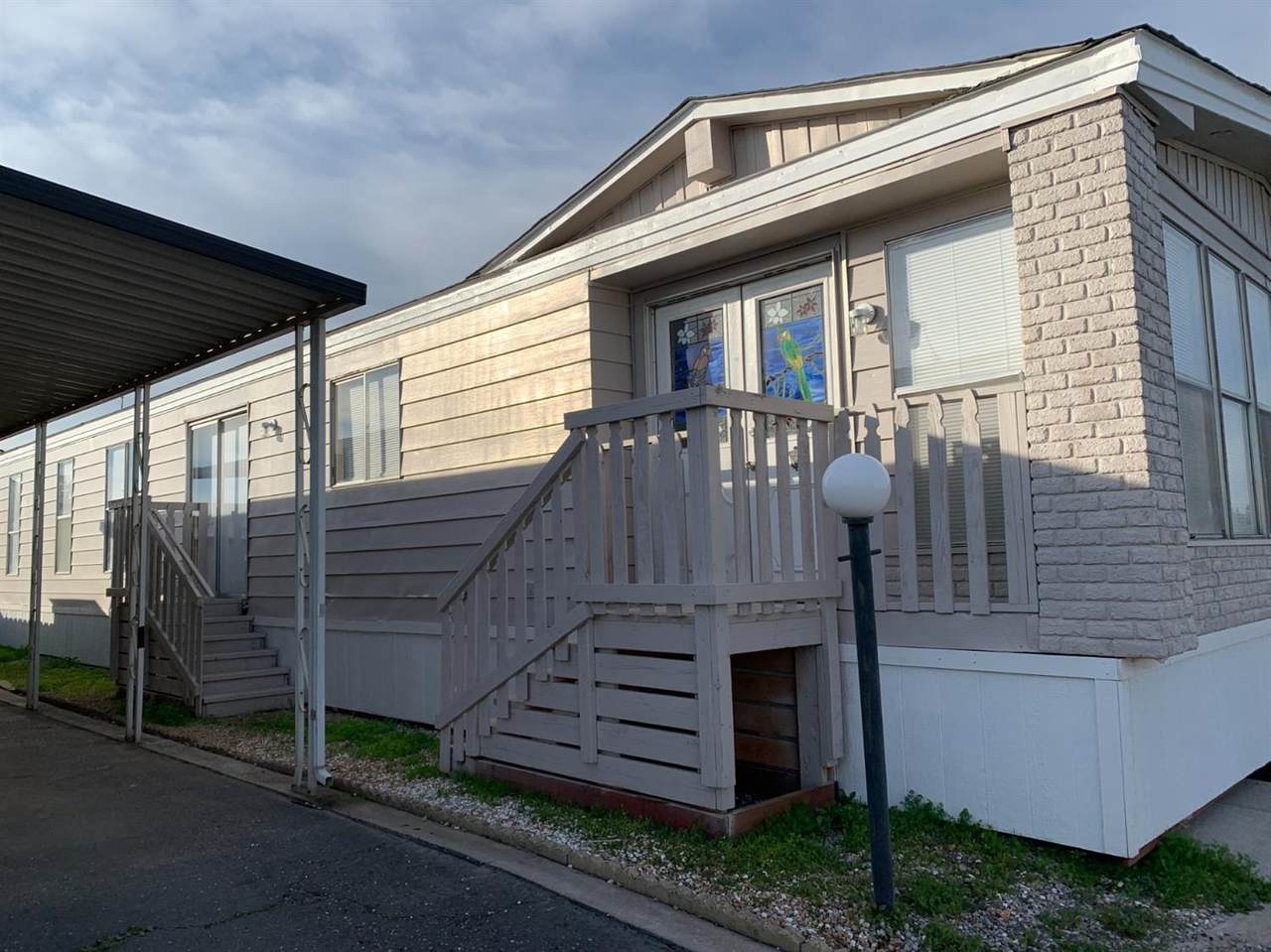 2505 Jackson Avenue - Photo 1