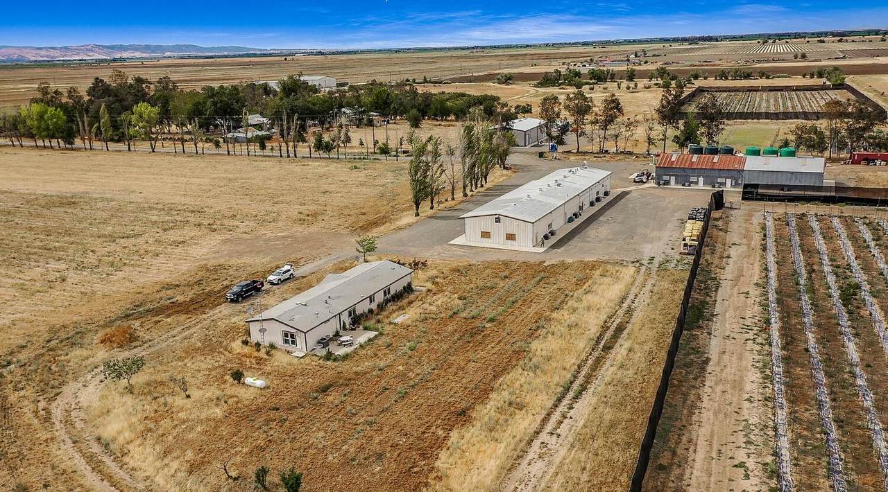 21265 County Road 93 - Photo 1