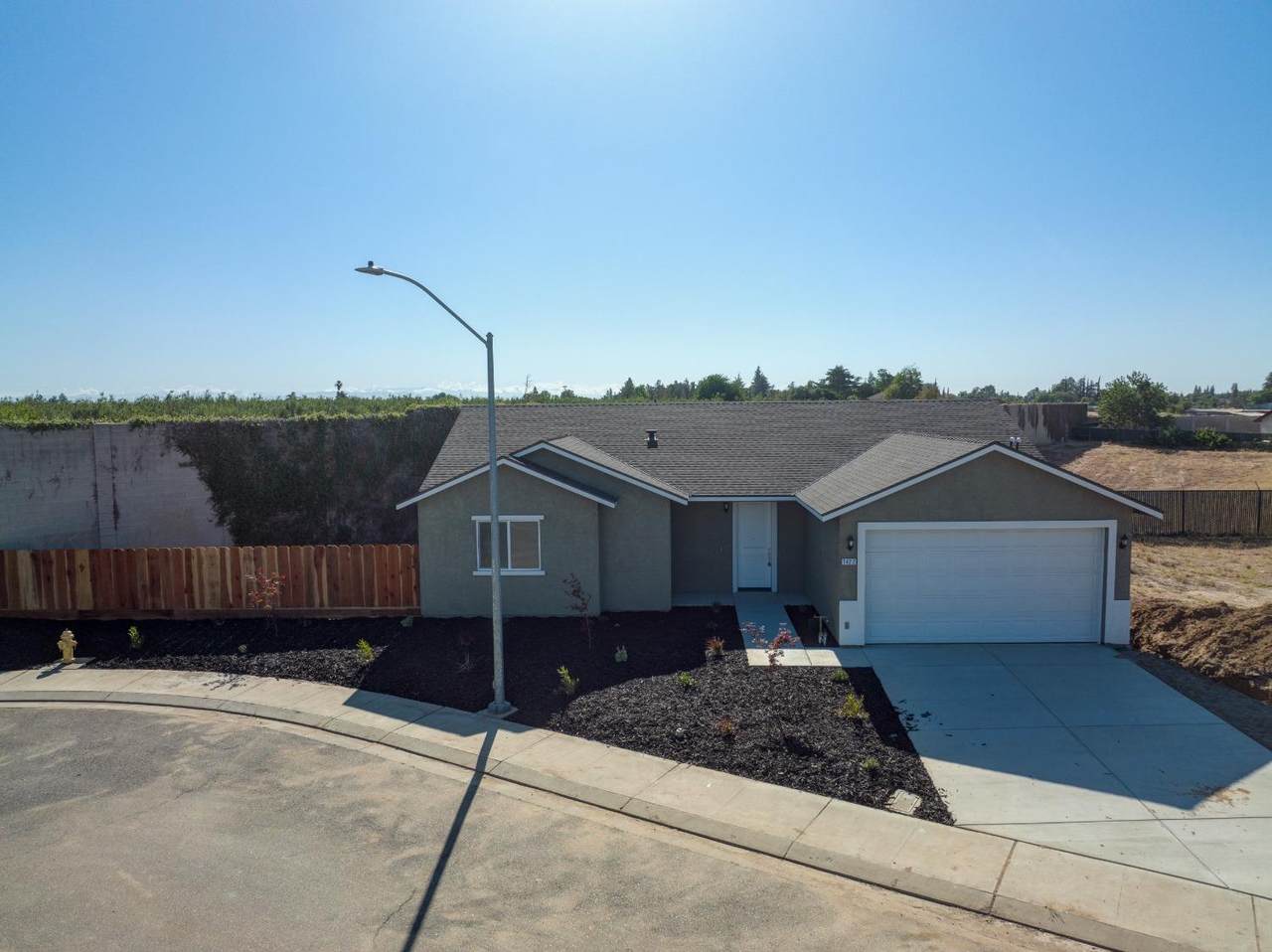 7422 Pear Court - Photo 1