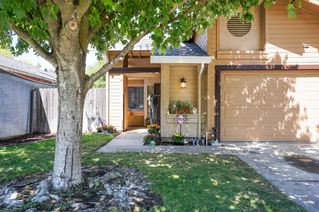 4641 Satinwood Way - Photo 1