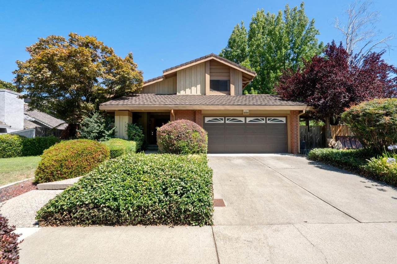 7015 Riverside Boulevard - Photo 1