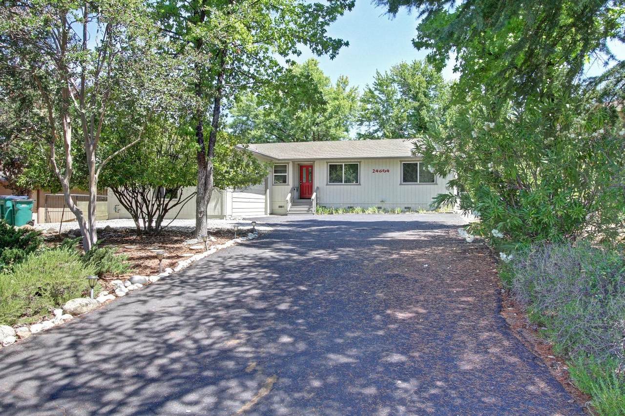 24604 Oro Valley - Photo 1